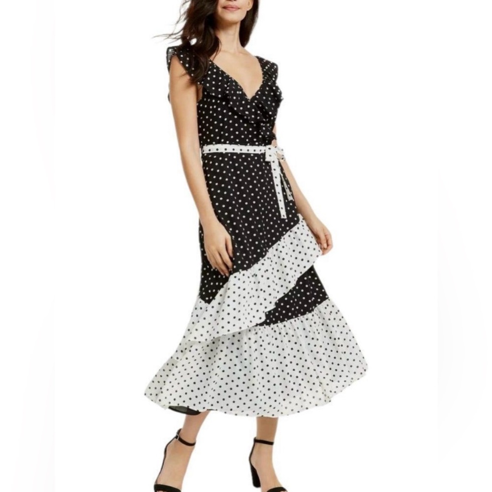 Q&A Polka Dot Belted Waist Black & White Dress: Sz Large